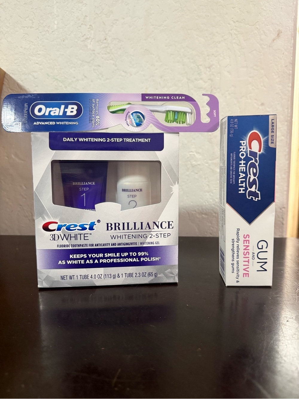 Crest 3D White Brilliance Whitening Kit with Blue, White and Purple Accents